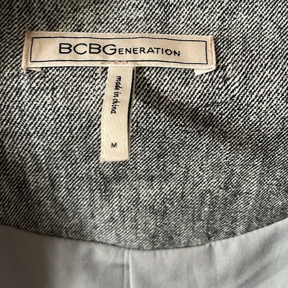 BCBGeneration Women’s Heather Gray Boyfriend Blazer Suit Jacket - Size Medium - Picture 2 of 5